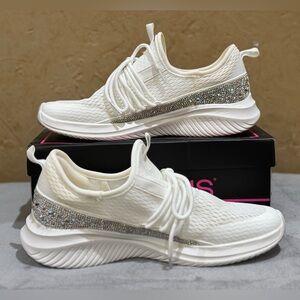 Hey Girl by Corky Frosting white w/mermaid sparkle - 
Size 9
PREOWNED/USED